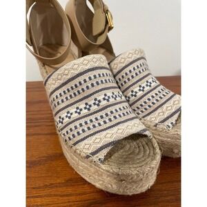 Marc Fisher Adalyn 2 Platform Wedge Geometric Print Espadrille Sandal 9.5 Resort
